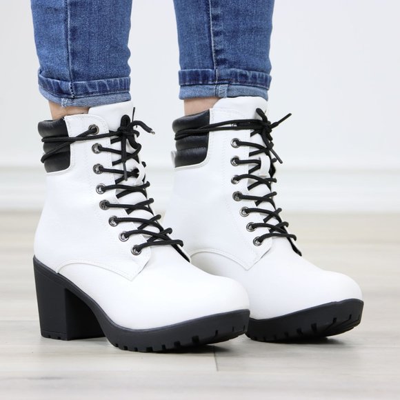 Lace-Up Lug Chunky Block High Heel Ankle Boots White Faux Leather - Picture 2 of 12